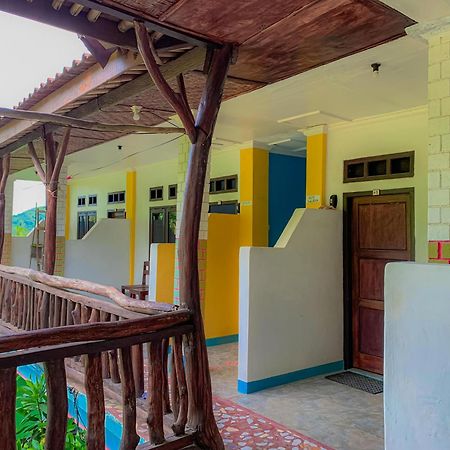Breeze Hostel Kuta  Экстерьер фото