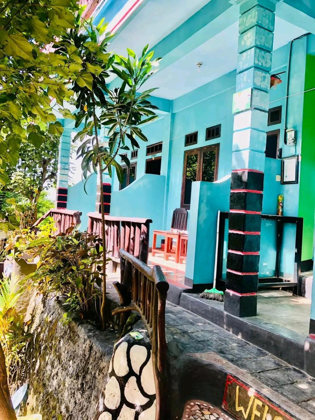 Breeze Hostel Kuta  Экстерьер фото