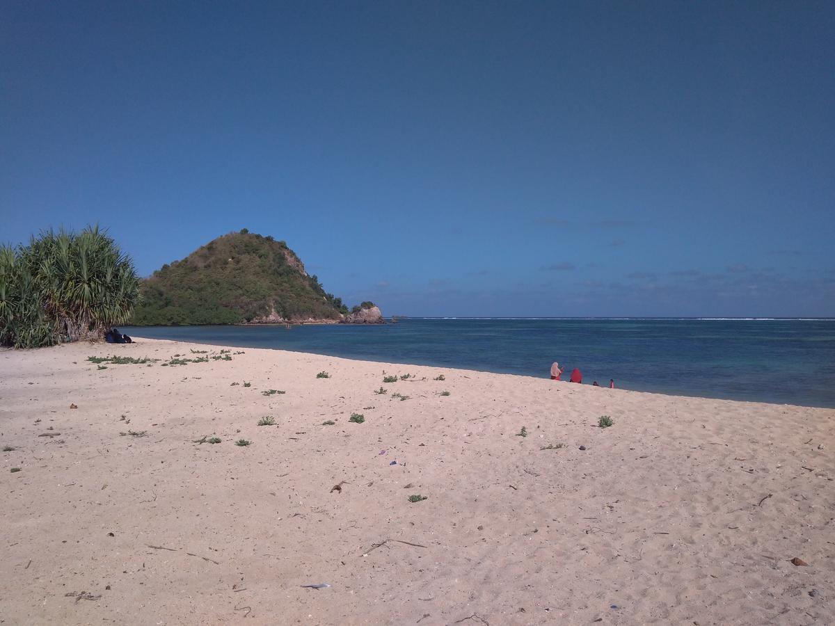 Breeze Hostel Kuta  Экстерьер фото