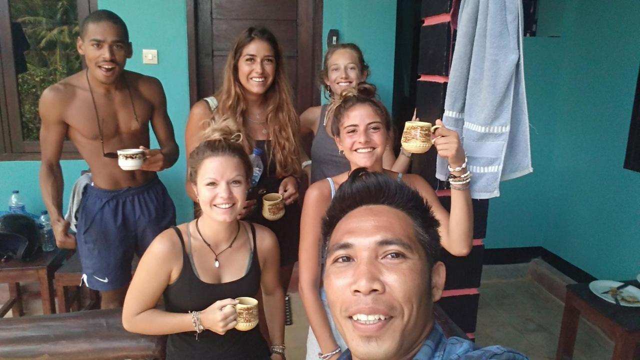Breeze Hostel Kuta  Экстерьер фото