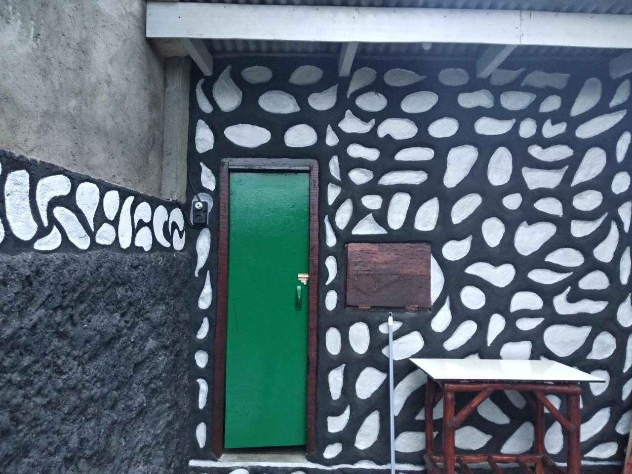 Breeze Hostel Kuta  Экстерьер фото