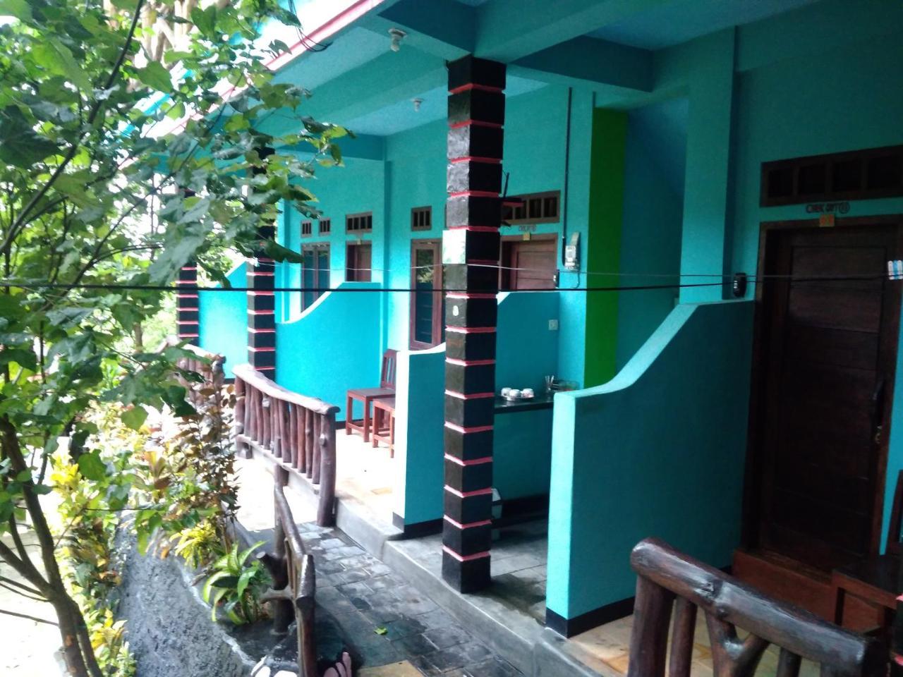 Breeze Hostel Kuta  Экстерьер фото